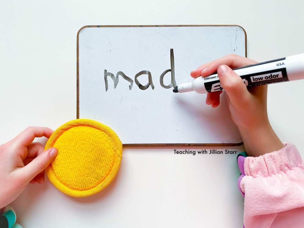 word ladders with white boards - manipulating sounds